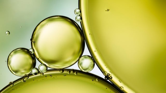 Oil with bubbles 