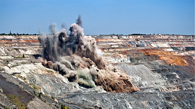 mining explosion
