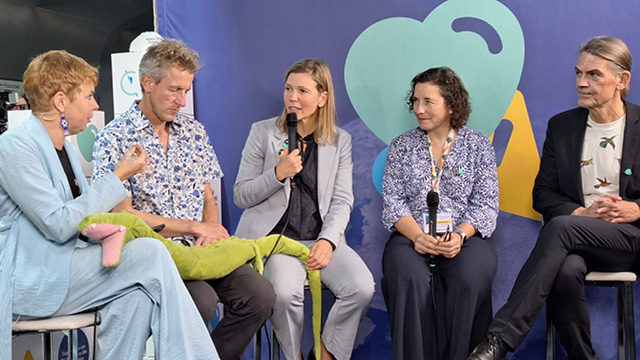 Web image Crocodile economy.jpg