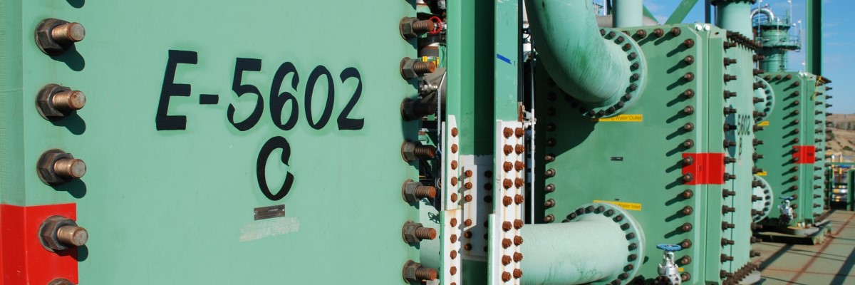 green coloured compabloc installation at a crude oil refinery plant