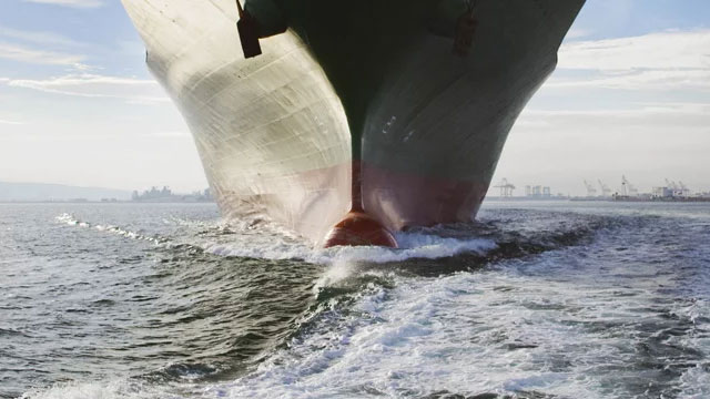 ship-hull-in-water