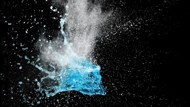 waterpowder explosion 640x360